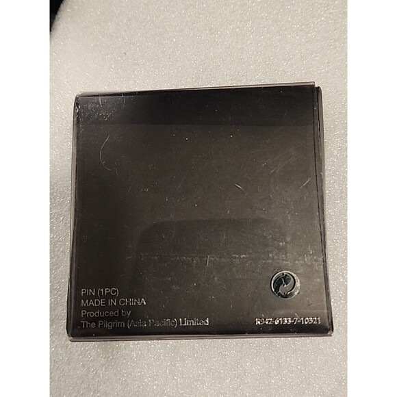 Disney  Pirates of Caribbean On Stranger Tides Movie Premier Theater Promo Pin - Picture 5 of 9